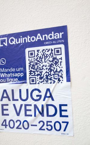 Apartamento à venda com 229m², 4 quartos e 2 vagas Apartamento à venda com 229m², 4 quartos e 2 vagasPlaca