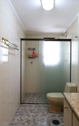 Apartamento à venda com 150m², 3 quartos e 3 vagasBanheiro Social