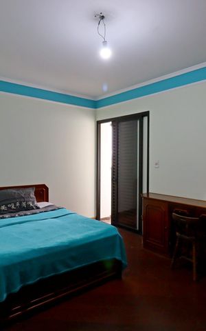 Apartamento à venda com 150m², 3 quartos e 3 vagasQuarto 2