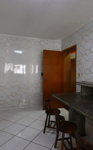 Apartamento à venda com 150m², 3 quartos e 3 vagasCozinha