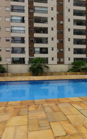 Apartamento à venda com 150m², 3 quartos e 3 vagasÁrea Comum - Piscina