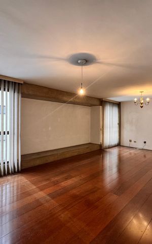 Apartamento à venda com 120m², 3 quartos e 1 vagaSala