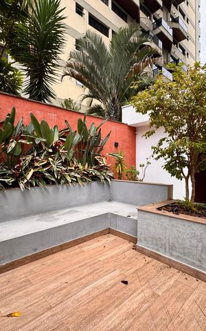 Apartamento à venda com 120m², 3 quartos e 1 vagaÁrea de Serviço