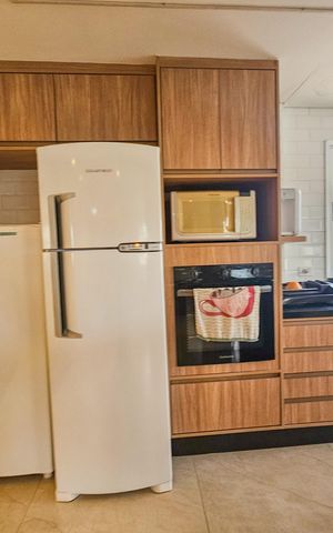 Apartamento para alugar com 130m², 3 quartos e 2 vagas Apartamento para alugar com 130m², 3 quartos e 2 vagasCozinha