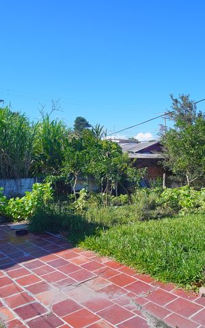 Casa à venda com 65m², 2 quartos e 2 vagasJardim