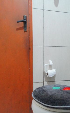 Casa à venda com 65m², 2 quartos e 2 vagasBanheiro