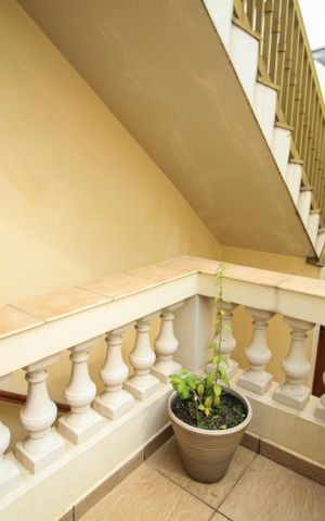 Casa à venda com 303m², 3 quartos e 1 vaga Casa à venda com 303m², 3 quartos e 1 vagaEdícula - Área de serviço