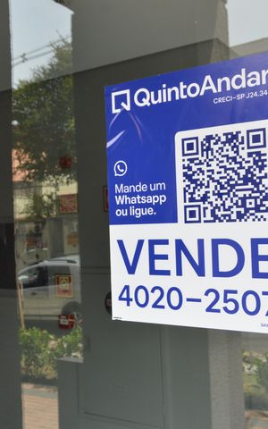 Apartamento à venda com 27m², 1 quarto e sem vagaPlaquinha