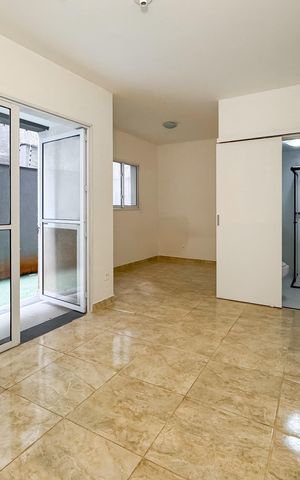 Studio à venda com 38m², 1 quarto e sem vaga Studio à venda com 38m², 1 quarto e sem vagaStudio