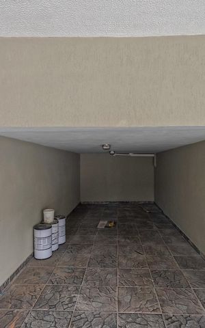 Casa para alugar com 240m², 3 quartos e 3 vagas Casa para alugar com 240m², 3 quartos e 3 vagasGaragem
