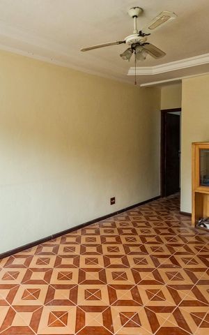 Casa para alugar com 240m², 3 quartos e 3 vagas Casa para alugar com 240m², 3 quartos e 3 vagasSala