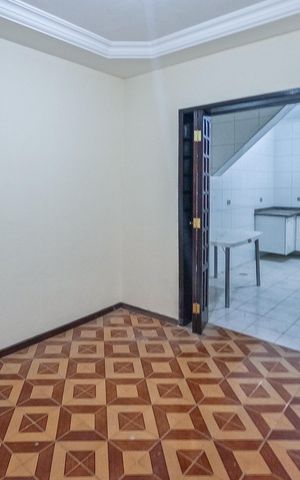 Casa para alugar com 240m², 3 quartos e 3 vagas Casa para alugar com 240m², 3 quartos e 3 vagasSala de jantar