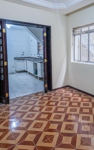 Casa para alugar com 240m², 3 quartos e 3 vagas Casa para alugar com 240m², 3 quartos e 3 vagasSala de jantar