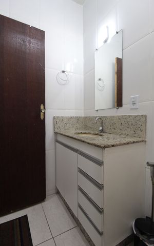 Casa à venda com 150m², 3 quartos e 2 vagasBanheiro Social