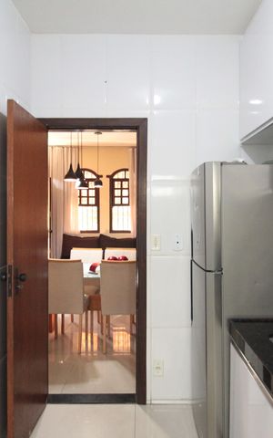 Casa à venda com 150m², 3 quartos e 2 vagasCozinha