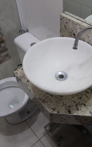 Casa à venda com 150m², 3 quartos e 2 vagasBanheiro da Suite