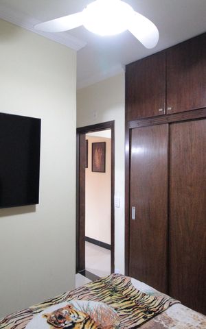 Casa à venda com 150m², 3 quartos e 2 vagasSuite