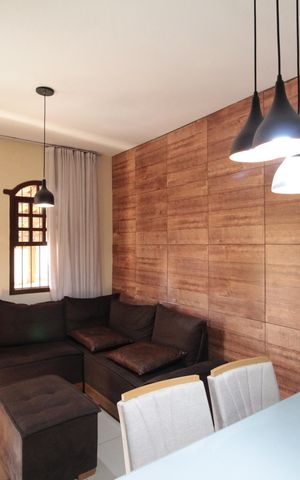 Casa à venda com 150m², 3 quartos e 2 vagasSala