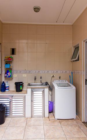 Casa à venda com 104m², 2 quartos e 1 vaga Casa à venda com 104m², 2 quartos e 1 vagaÁrea de Serviço
