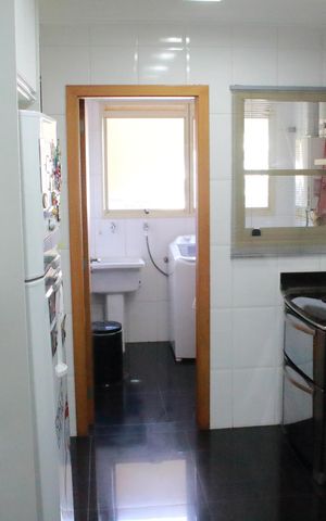 Apartamento à venda com 126m², 3 quartos e 3 vagasCozinha