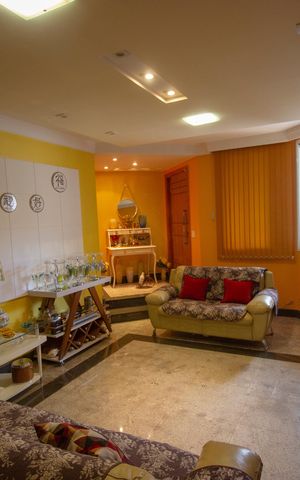 Casa para alugar com 314m², 5 quartos e 2 vagasSala