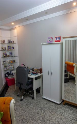 Casa para alugar com 314m², 5 quartos e 2 vagasQuarto 5