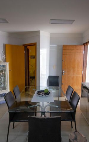 Casa para alugar com 314m², 5 quartos e 2 vagasCozinha
