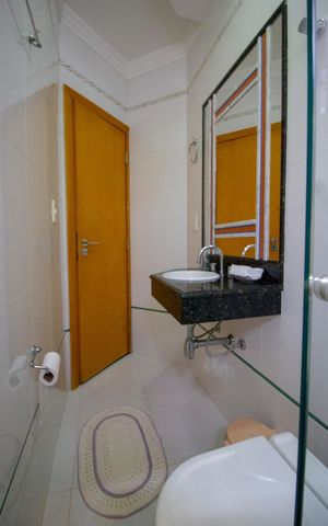 Casa para alugar com 314m², 5 quartos e 2 vagasBanheiro 5