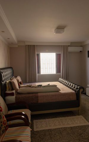 Casa para alugar com 314m², 5 quartos e 2 vagasQuarto 4