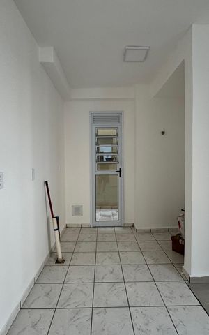 Apartamento à venda com 45m², 2 quartos e 1 vaga Apartamento à venda com 45m², 2 quartos e 1 vagaSala/Cozinha