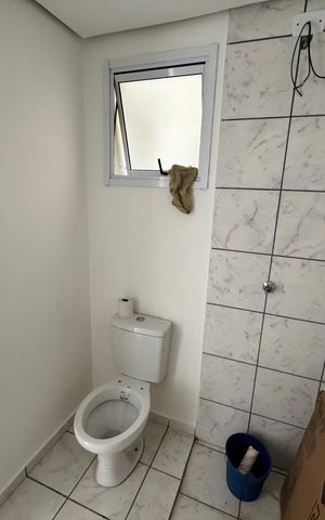 Apartamento à venda com 45m², 2 quartos e 1 vaga Apartamento à venda com 45m², 2 quartos e 1 vagaBanheiro
