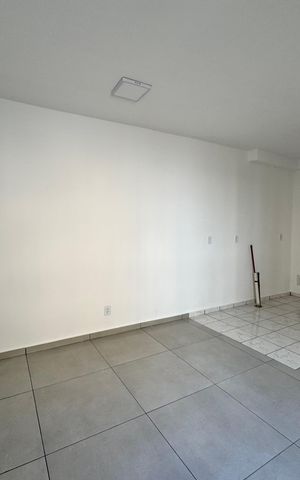 Apartamento à venda com 45m², 2 quartos e 1 vaga Apartamento à venda com 45m², 2 quartos e 1 vagaSala/Cozinha
