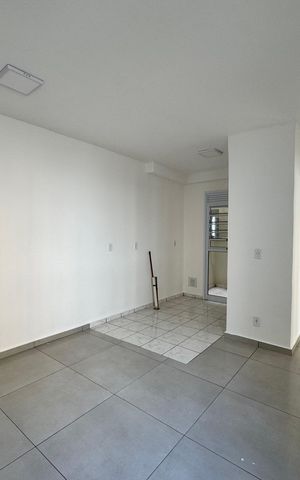 Apartamento à venda com 45m², 2 quartos e 1 vaga Apartamento à venda com 45m², 2 quartos e 1 vagaSala/Cozinha