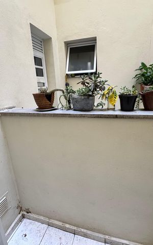 Apartamento à venda com 45m², 2 quartos e 1 vaga Apartamento à venda com 45m², 2 quartos e 1 vagaVaranda