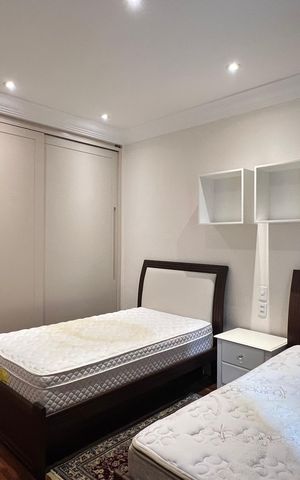 Apartamento à venda com 380m², 4 quartos e 3 vagas Apartamento à venda com 380m², 4 quartos e 3 vagasQuarto 1