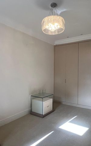 Apartamento à venda com 380m², 4 quartos e 3 vagas Apartamento à venda com 380m², 4 quartos e 3 vagasSuite 3