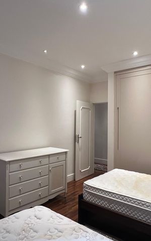 Apartamento à venda com 380m², 4 quartos e 3 vagas Apartamento à venda com 380m², 4 quartos e 3 vagasQuarto 1