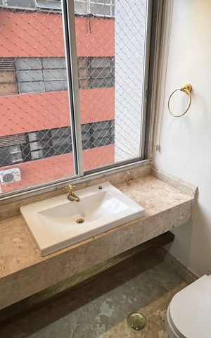 Apartamento à venda com 380m², 4 quartos e 3 vagas Apartamento à venda com 380m², 4 quartos e 3 vagasLavabo