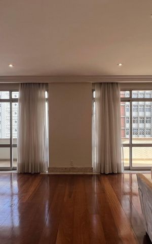 Apartamento à venda com 380m², 4 quartos e 3 vagas Apartamento à venda com 380m², 4 quartos e 3 vagasSalas