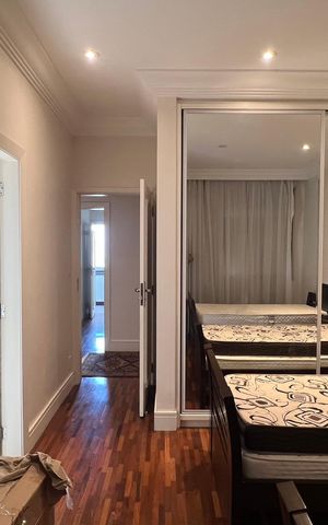 Apartamento à venda com 380m², 4 quartos e 3 vagas Apartamento à venda com 380m², 4 quartos e 3 vagasSuite 1