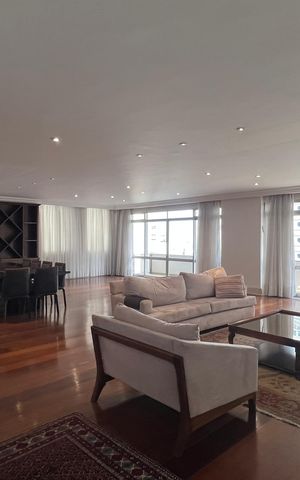 Apartamento à venda com 380m², 4 quartos e 3 vagas Apartamento à venda com 380m², 4 quartos e 3 vagasSalas
