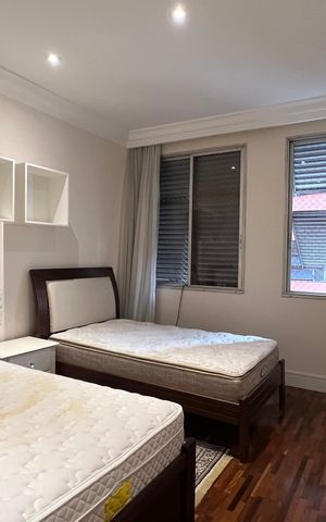 Apartamento à venda com 380m², 4 quartos e 3 vagas Apartamento à venda com 380m², 4 quartos e 3 vagasQuarto 1