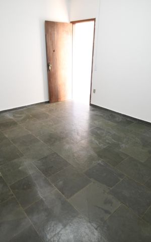 Casa à venda com 166m², 4 quartos e 3 vagasQuarto de Serviço