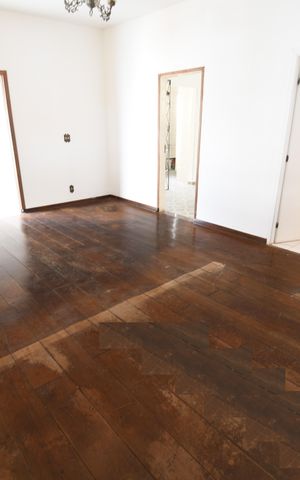 Casa à venda com 166m², 4 quartos e 3 vagasSala