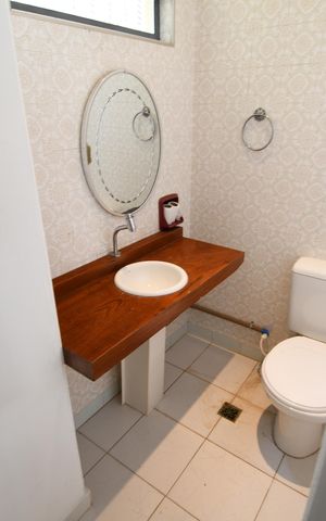 Casa à venda com 166m², 4 quartos e 3 vagasLavabo