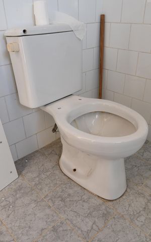 Casa à venda com 166m², 4 quartos e 3 vagasBanheiro de serviço