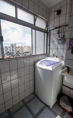 Apartamento à venda com 60m², 2 quartos e 1 vagaÁrea de Serviço