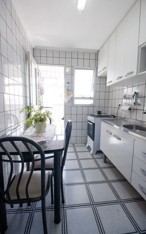 Apartamento à venda com 60m², 2 quartos e 1 vagaCozinha