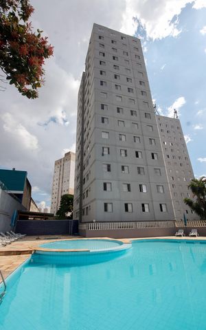 Apartamento à venda com 60m², 2 quartos e 1 vagaÁrea comum - Piscina
