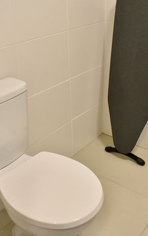 Studio para alugar com 27m², 1 quarto e sem vaga Studio para alugar com 27m², 1 quarto e sem vagaStudio Banheiro
